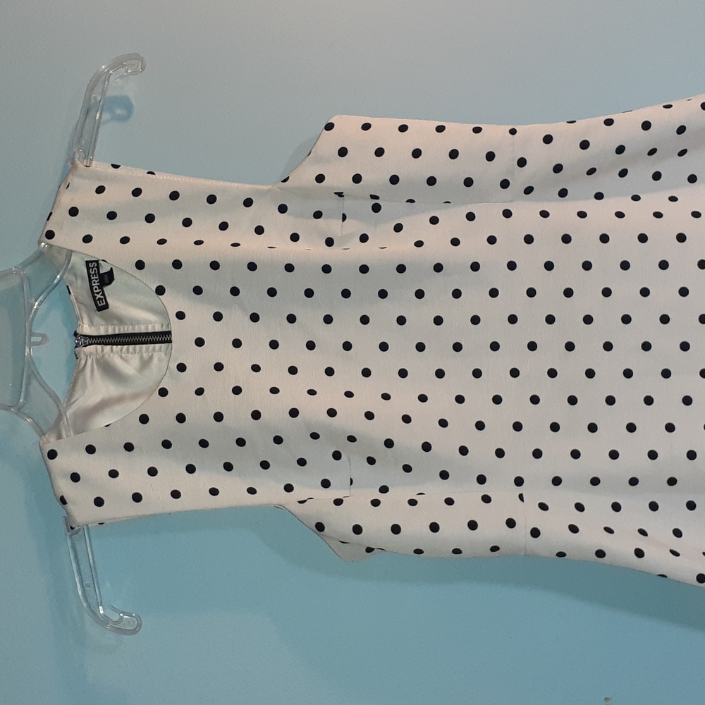 Express White & Black Polka Dot Zipper Back Dress Size 6 Small